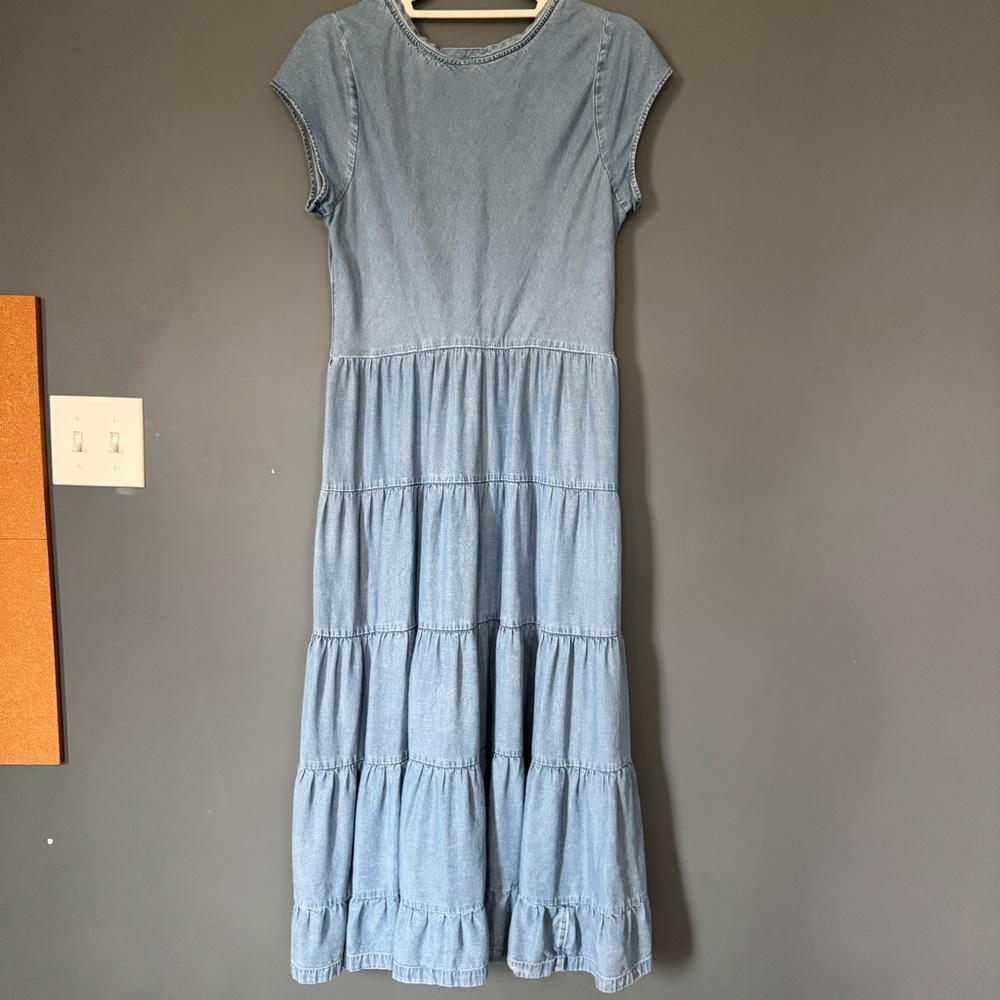 Soft Surroundings Kara Tiered Chambray Midi Dress Size Petite Medium Lyocell - Picture 8 of 14